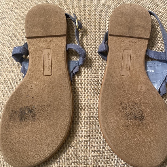 AMERICAN EAGLE Blue Jean Blue THONG SANDALS 7 - Picture 2 of 5